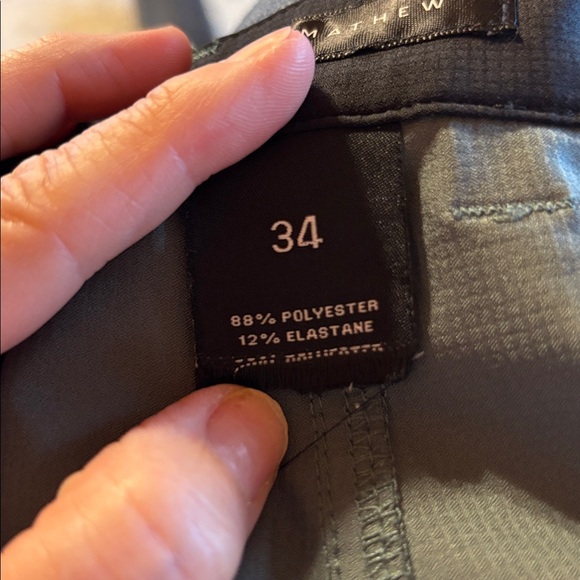 Travis Mathew's Wanderlust Shorts, 9" inseam, Balsam Green, Size 34 - Picture 7 of 8